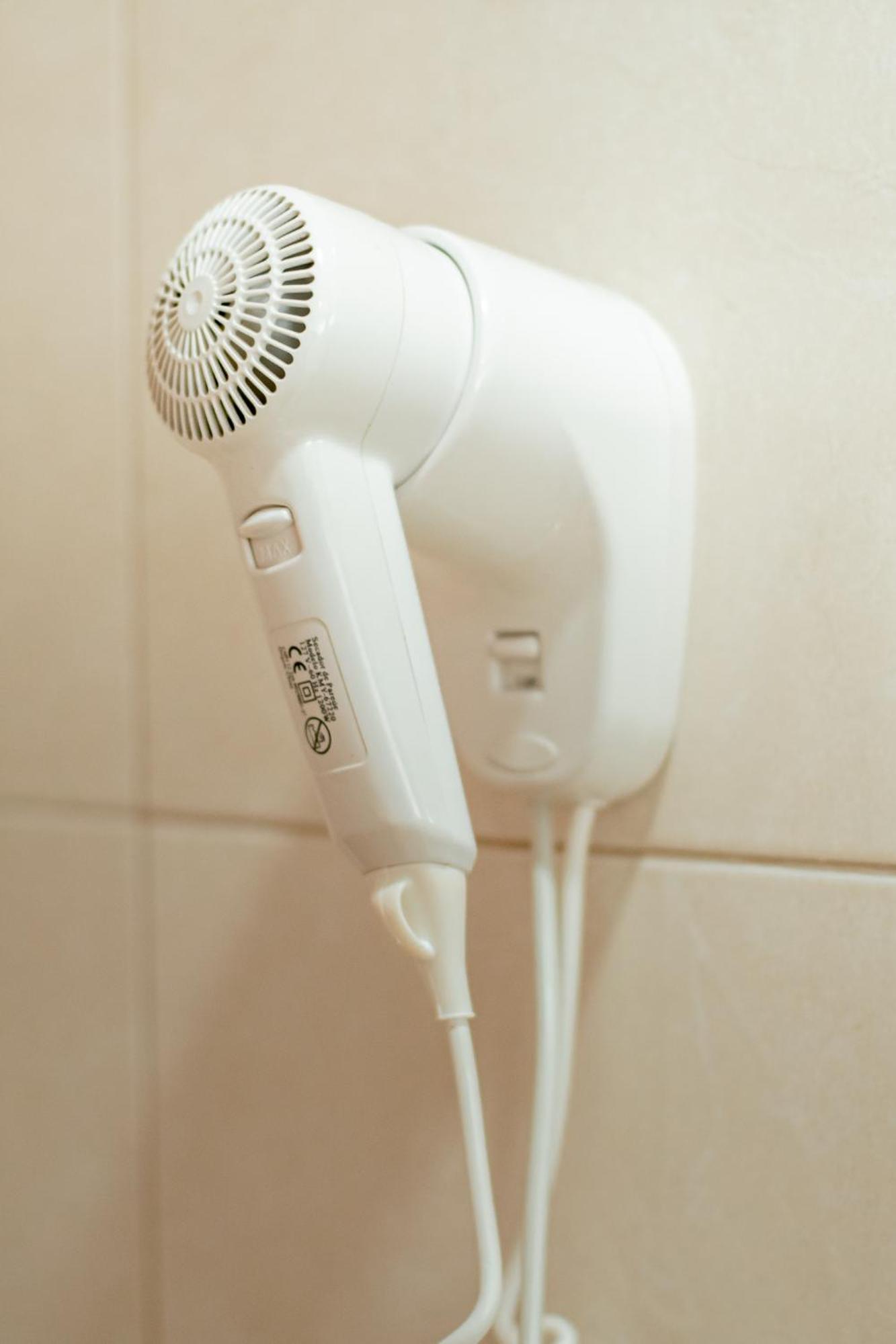 Luds Comfort Hotel 蓬塔格罗萨 客房 照片
