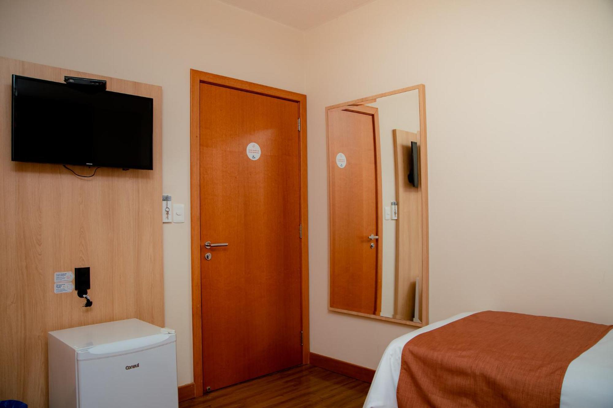 Luds Comfort Hotel 蓬塔格罗萨 外观 照片