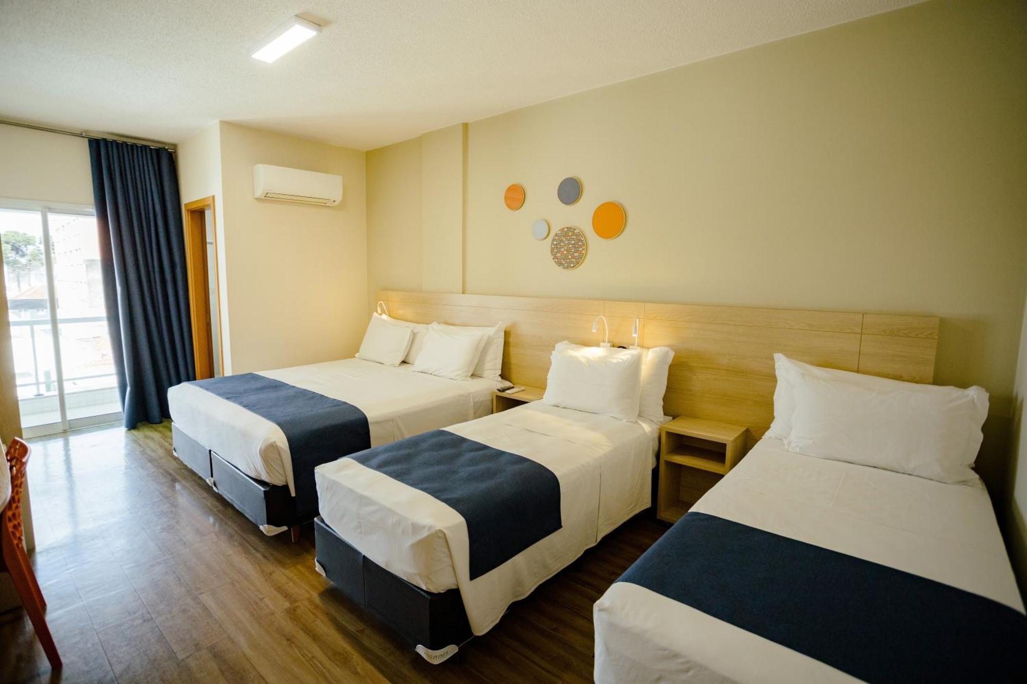 Luds Comfort Hotel 蓬塔格罗萨 客房 照片